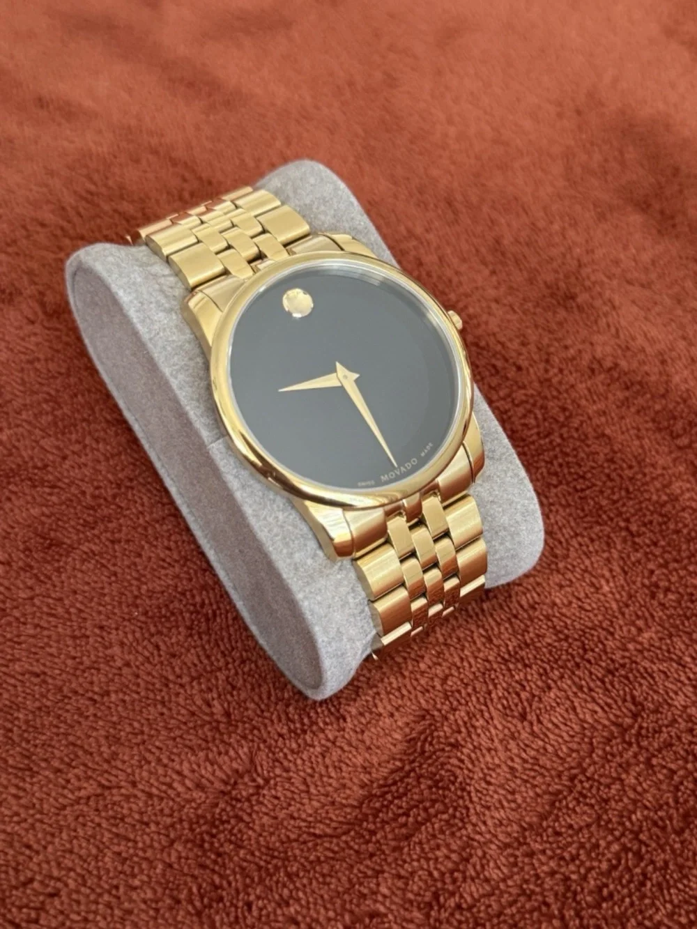 Movado Museum Classic Gold Tone Black Dial Swiss Made Watch LIKE NEW
